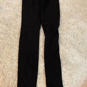 black lululemon leggings
